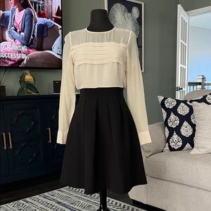 Karen Millen Cream and Black Ensemble